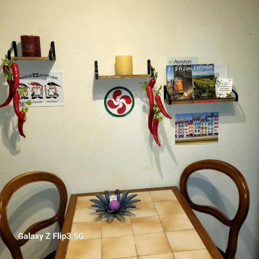 Gites Basques Laguiole Εξωτερικό φωτογραφία